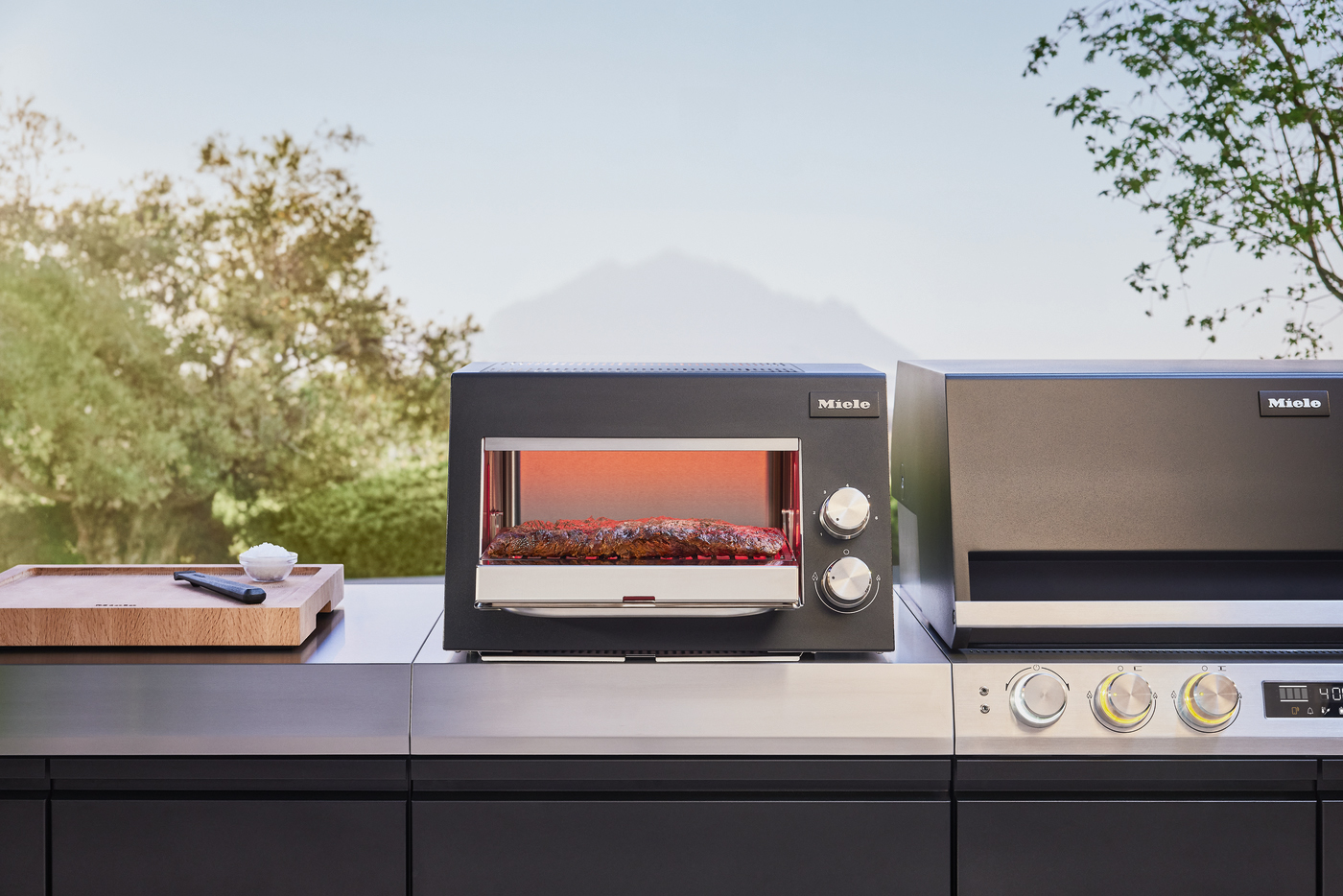 Miele Dreams Outdoorküche: Sear Pro P - Oberhitzegrill
