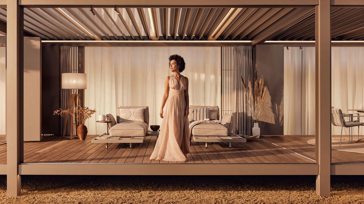 Renson Pavillon Amani mit Lamellendach